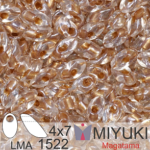 Korálky MIYUKI tvar Long MAGATAMA velikost 4x7mm. Barva LMA-1522 Sparkling Honey Beige Lined Crystal. Balení 5g.