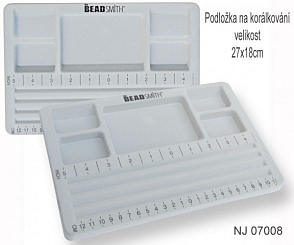 Podložka na korálkování BEAD BOARD. Velikost 27x18cm. Ozn-NJ 07008.