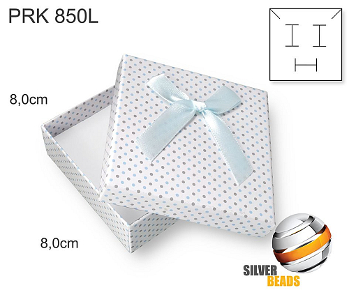 Krabička na šperky. Materiál papír . Ozn. PRK 850L. Velikost 8x8cm. Barva BÍLÁ s modrými/šedými puntíky a ozdobnou stužkou.