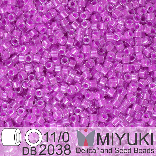 Korálky Miyuki Delica 11/0. Barva Luminous Plum Crazy DB2038. Balení 5g.