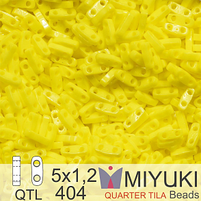 Korálky Miyuki QuarterTila. Barva Opaque Yellow QTL 404 Balení 3g