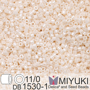 Korálky Miyuki Delica 11/0. Barva Opaque Bisque White Ceylon DB1530-1. Balení 5g.