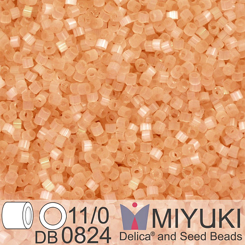 Korálky Miyuki Delica 11/0. Barva Light Peach Silk Satin DB0824. Balení 5g.