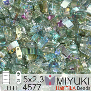 Korálky Miyuki Half Tila. Barva Crystal Green Rainbow HTL4577. Balení 3g.