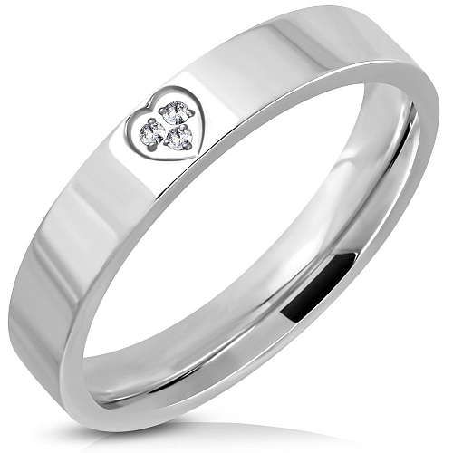 Ocelový prsten RRR 502 s krystalovým kamínkem ve středu malého srdce o velikosti 8