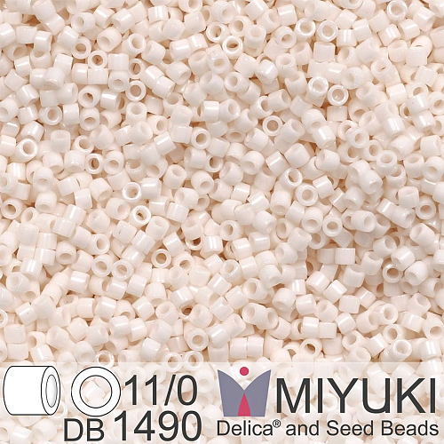 Korálky Miyuki Delica 11/0. Barva Op Bisque White  DB1490. Balení 5g.