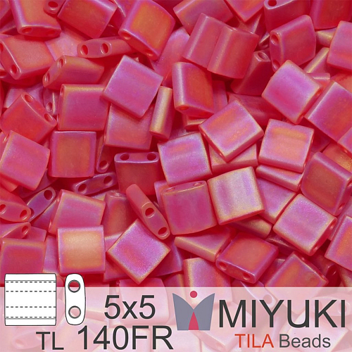 Korálky MIYUKI tvar TILA BEADS velikost 5x5mm. Barva TL-140FR Matte Transparent Red Orange AB. Balení 5g.