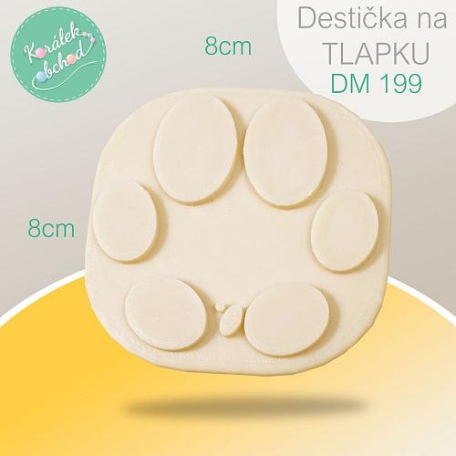 Destička (šablona) na výrobu drátěné TLAPKY DM 199. Rozměr destičky 8x8cm. Materiál plast.