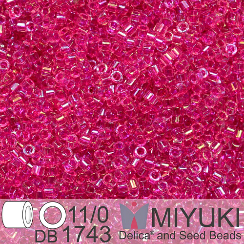 Korálky Miyuki Delica 11/0. Barva Hot Pink Lined Crystal AB DB1743. Balení 5g.
