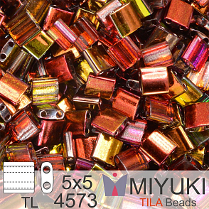 Korálky MIYUKI tvar TILA BEADS velikost 5x5mm. Barva TL 4573 Magic Wine. Balení 5g.