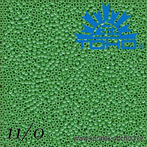 Korálky TOHO tvar ROUND (kulaté). Velikost 11/0. Barva č. 130-Opaque-Lustered Mint Green . Balení 8g.