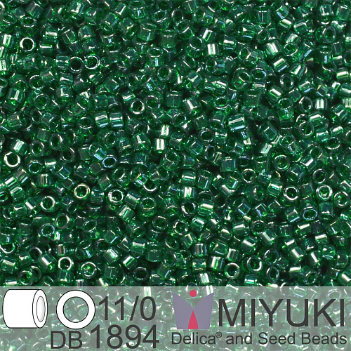 Korálky Miyuki Delica 11/0. Barva Tr Emerald Luster  DB1894. Balení 5g.