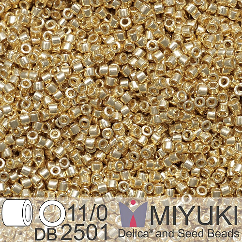 Korálky Miyuki Delica 11/0. Barva Duracoat Galvanized Pale Gold DB2501. Balení 5g.