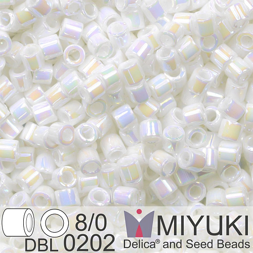 Korálky Miyuki Delica 8/0. Barva White Pearl AB DBL0202. Balení 5g.