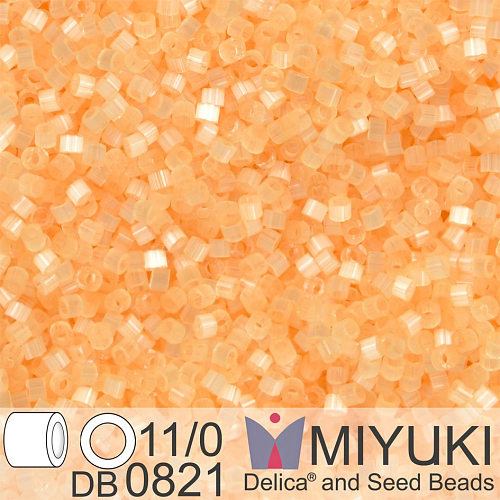 Korálky Miyuki Delica 11/0. Barva Pale Apricot Silk Satin DB0821. Balení 5g.