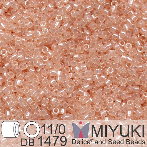 Korálky Miyuki Delica 11/0. Barva Transparent Pale Peach Luster DB1479. Balení 5g