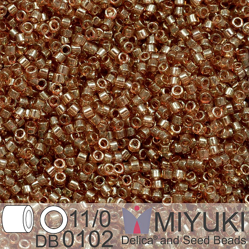 Korálky Miyuki Delica 11/0. Barva Peach Topaz Gold Luster  DB0102. Balení 5g.
