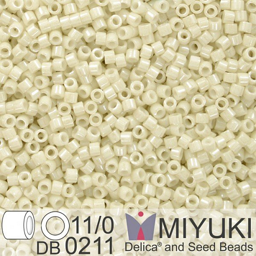 Korálky Miyuki Delica 11/0. Barva Op Limestone Luster  DB0211. Balení 5g