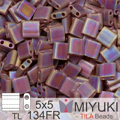 Korálky MIYUKI tvar TILA BEADS velikost 5x5mm. Barva TL-134 FR Matte Transparent  Dark Topaz AB. Balení 5g.