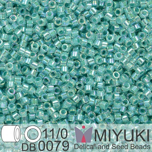 Korálky Miyuki Delica 11/0. Barva Turquoise Green Lined Crystal AB DB0079. Balení 5g