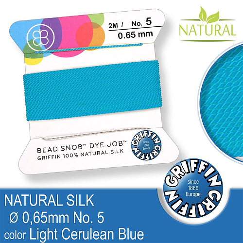 Hedvábná nit s jehlou GRIFFIN síla nitě 0,65mm No.5 délka 2m. Barva Light Cerulean Blue.