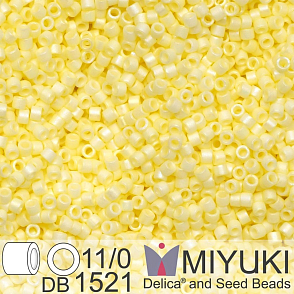 Korálky Miyuki Delica 11/0. Barva Matte Opaque Pale Yellow AB  DB1521. Balení 5g.