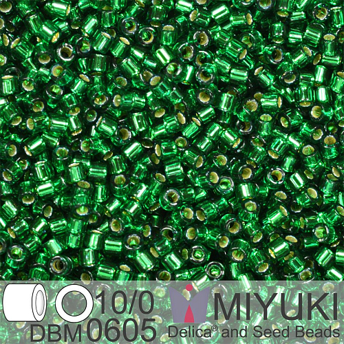 Korálky Miyuki Delica 10/0. Barva Dyed Silverlined Emerald DBM0605. Balení 5g.